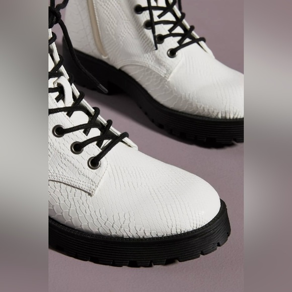 Matisse Lotus Crocodile Embossed Combat Boots Sz:7 NEW in Box! Anthropologie - Picture 9 of 10